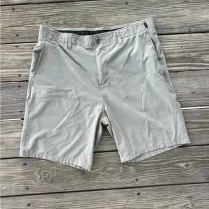 VEECE Mens Shorts Chino Size 34 Tan Golf Outdoors Hiking